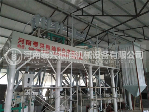 泰興石磨面粉機(jī)向更高的技術(shù)前進(jìn)！